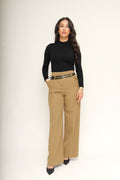 Pantalon large taille haute avec ceinture fine