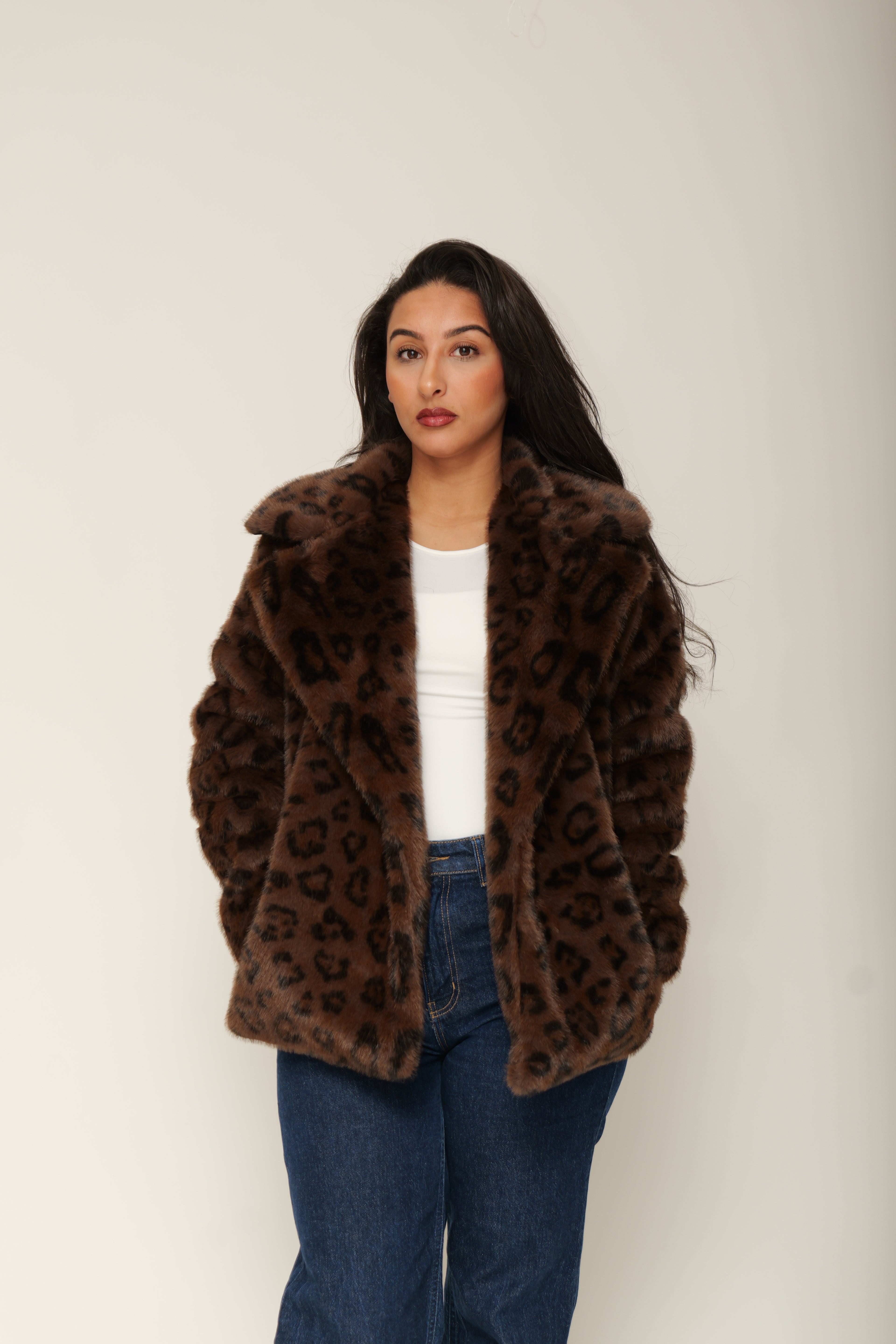 Veste en fausse fourrure imprimée